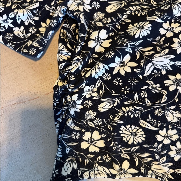 Free People Intimately Black White Floral Off Shoulder Floral Bodysuit. SZ L - Picture 6 of 8